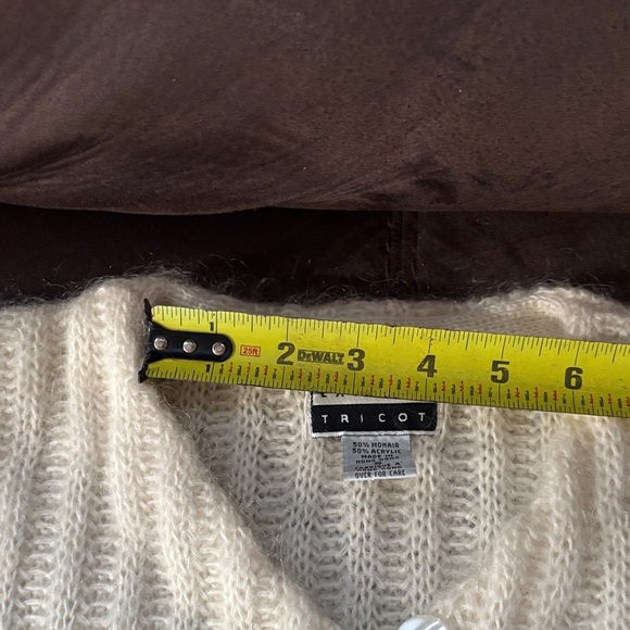 Vintage Express Tricot Women Mohair/Acrylic Cardigan Sweater Color Ivory Size S - Picture 9 of 10